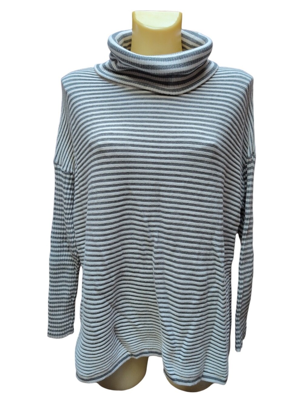 CHICO'S ZENERGY Gray And White Striped Stretchy Turtleneck Sweater